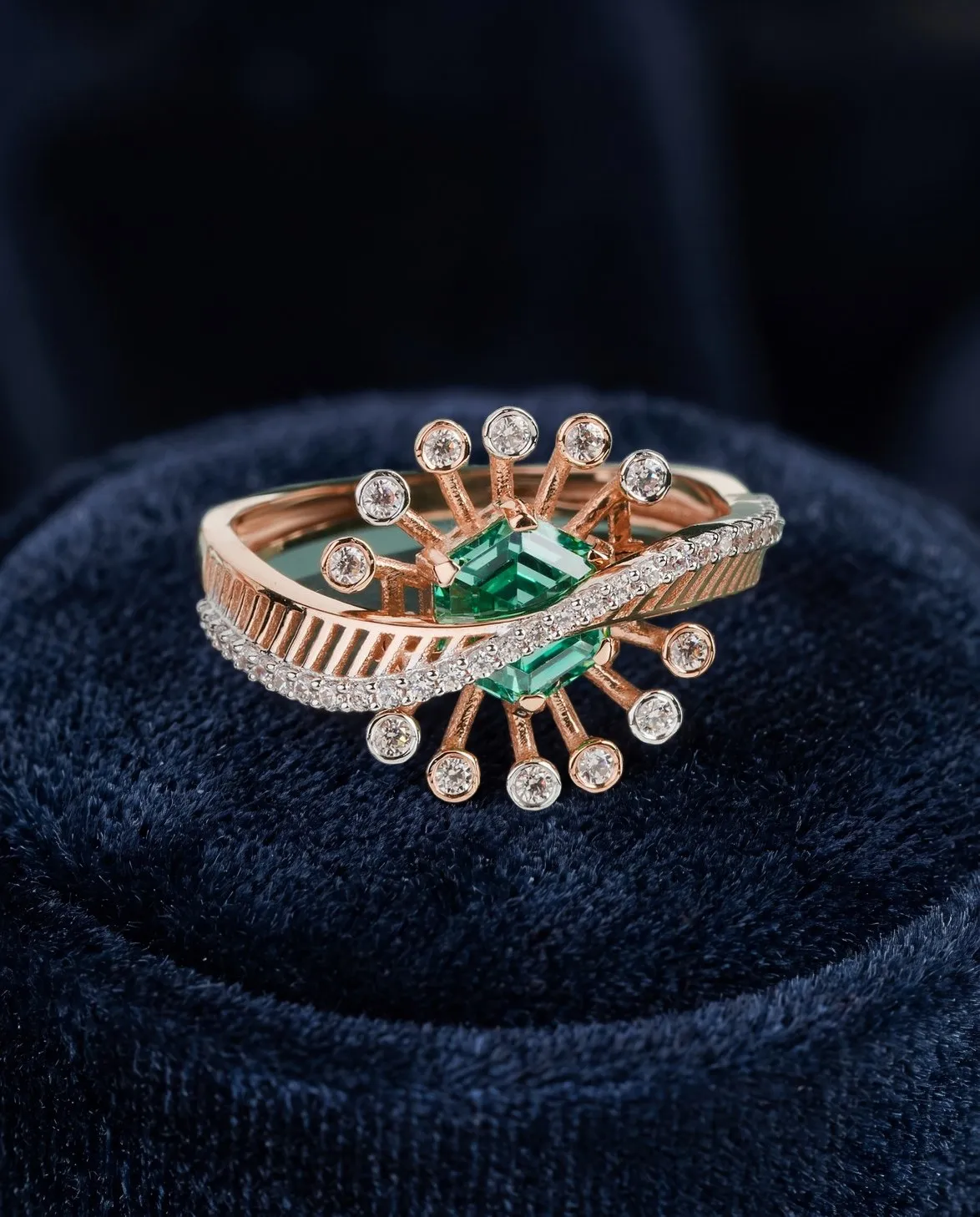 The same Emerald cocktail ring in the Velvet Look
